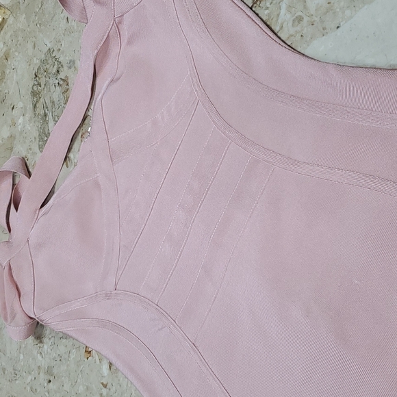 Kaouyou Bandage Dress Dusty Pink - Picture 8 of 8